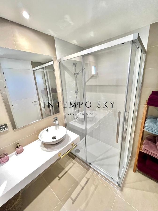Apartament Intempo Sky & *